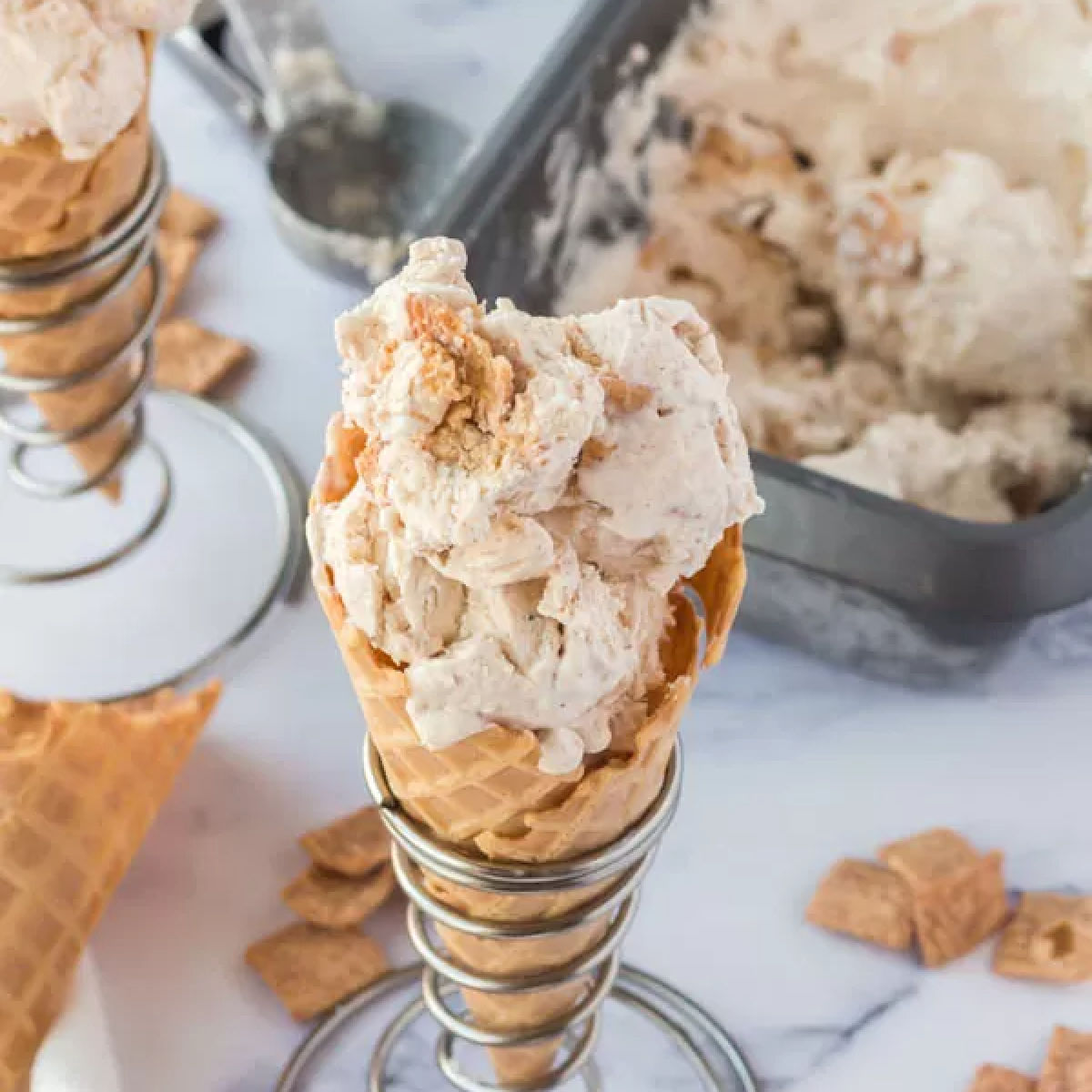 No-Churn Cinnamon Toast Crunch Ice Cream: Easy Recipe & Nostalgic Bliss